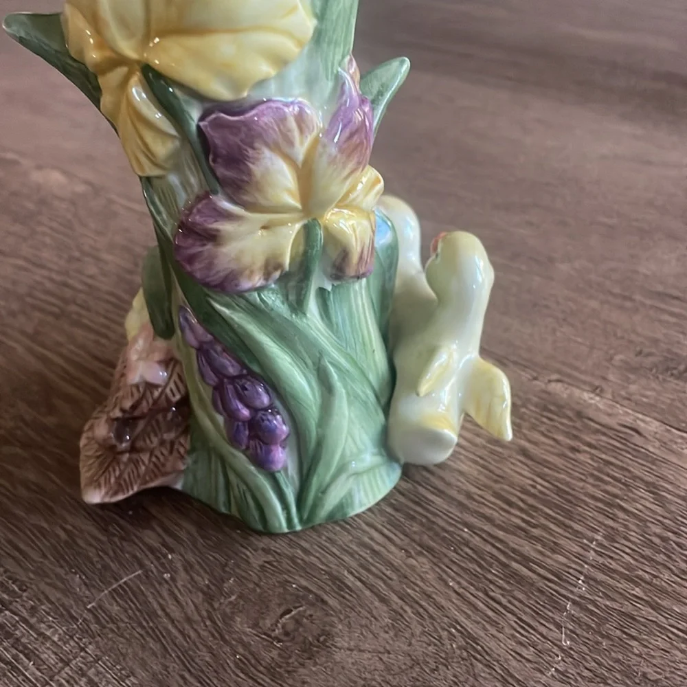Fitz and Floyd Vintage Mama Duck Babies Flower Bud Vase Purple Natures Treasures